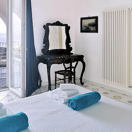 By Norr Villa Sorrento